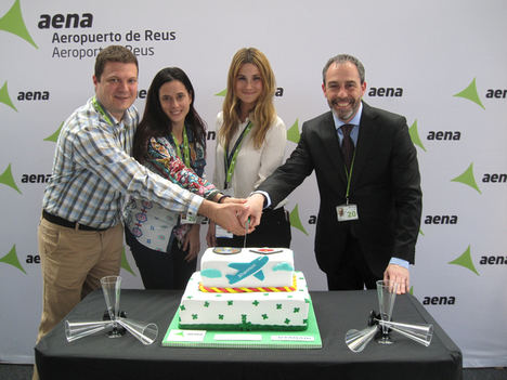 Ryanair inaugura nuevas rutas, Sevilla – Copenhague y Reus – Shannon