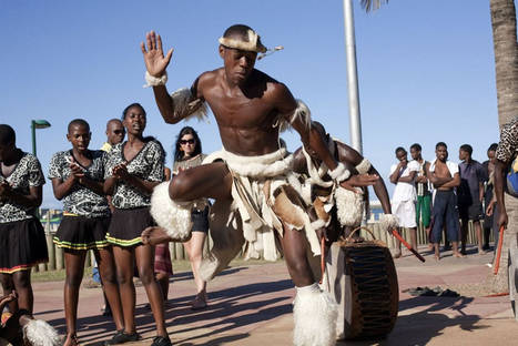 Sudafrica Zulu dance, KwaZulu.