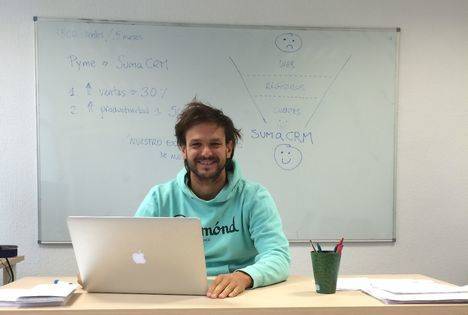 El emprendedor Tomás Santoro lanza el primer curso de ventas gratis en español
