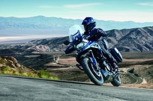 Suzuki presenta en España las nuevas V-Strom 1050DE y 1050 TECH
 
 