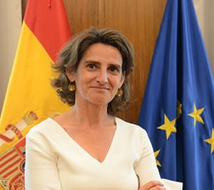 Teresa Ribera clausura el encuentro de AMETIC: “Aspiramos a una reconstrucción entre una España digital y verde”