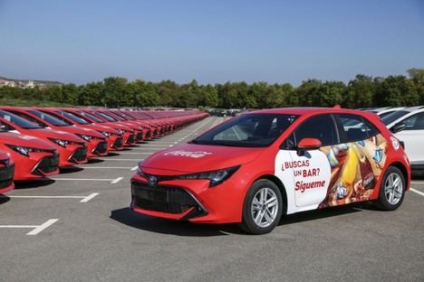 Toyota España entrega una flota de 115 híbridos eléctricos a Coca-Cola