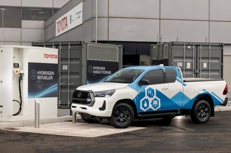 Toyota presenta un Hilux con pila de combustible de hidrógeno
