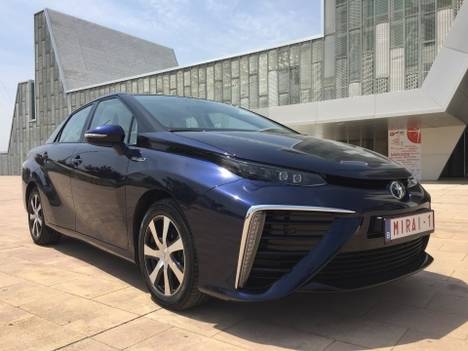 El Toyota Mirai de pila de combustible en Zaragoza