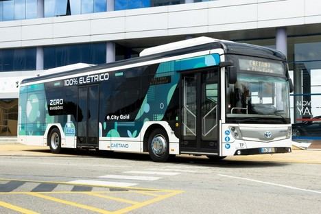 Toyota comparte marca con los autobuses cero emisiones de CaetanoBus
