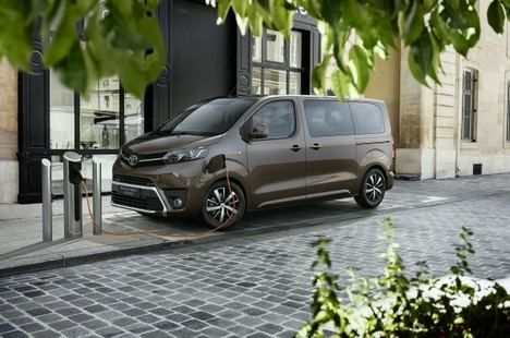 Toyota Proace Verso Electric Family
