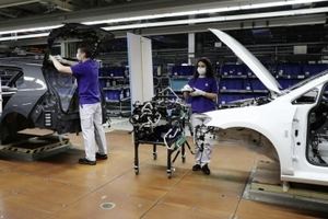 Volkswagen reanuda la producción en sus fábricas de forma paulatina
