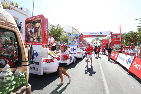 Más de 4.770 colaboradores de Carrefour se vuelcan con la Vuelta Ciclista 2016