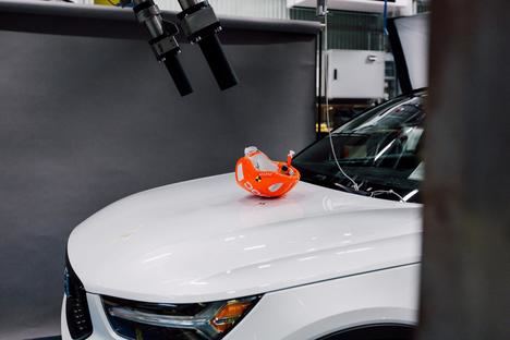 Volvo Cars y POC desarrollan el primer crash test del mundo entre cascos de bicicleta y vehículos