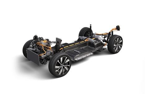 Volvo inaugura una nueva cadena de montaje de baterías