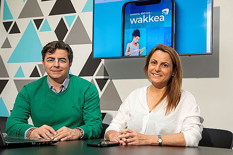 María Villaronte y Javier Bercial, fundadores de Wakkea.