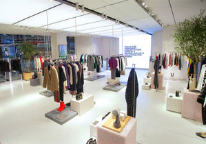 Zara abre en Londres por primera vez en el mundo un novedoso concepto para pedidos online