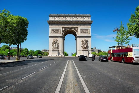 Lo que las ciudades españolas pueden aprender de París, la 'ciudad de 15 minutos“