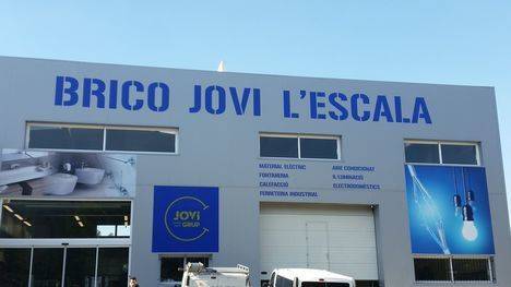 Suministres Jovi inaugura una nueva delegación dedicada a la ferretería en L’Escala (Girona)