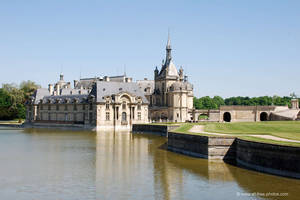 Todo es posible en París: golf por la mañana, visitar castillos por la tarde, cenar en el Sena y jazz por la noche