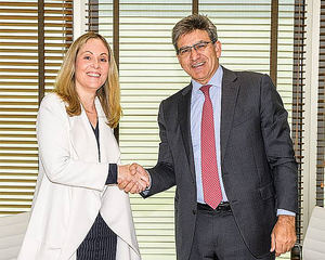 El Grupo BEI y Banco Santander facilitan 1.900 millones de euros para financiar a las pymes y midcaps españolas