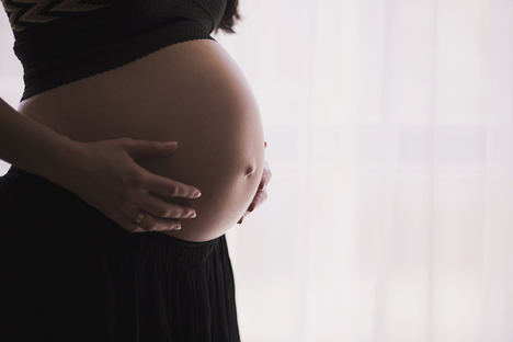 Los hijos de madres con Coronavirus parecen tener un mayor riesgo de problemas neonatales