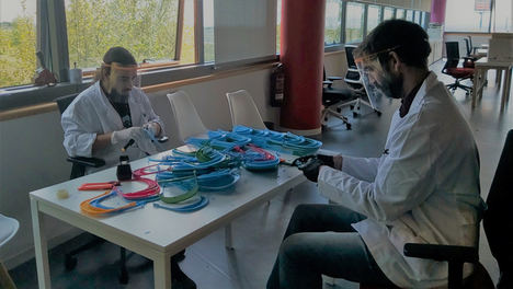 La Fundación Endesa entrega a IFEMA 2.000 viseras protectoras hechas con impresoras 3D
