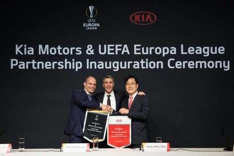 Kia se estrena en la “UEFA Europa League”