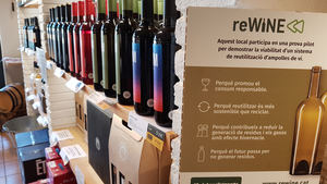 El sector vitivinícola catalán podría reducir un 28% su huella de carbono con la reutilización de botellas