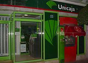 Unicaja Banco se une al programa de Funcas para promover la educación financiera