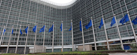 La Comisión Europea y cuatro mercados en línea firman un compromiso de seguridad de los productos para eliminar los productos peligrosos